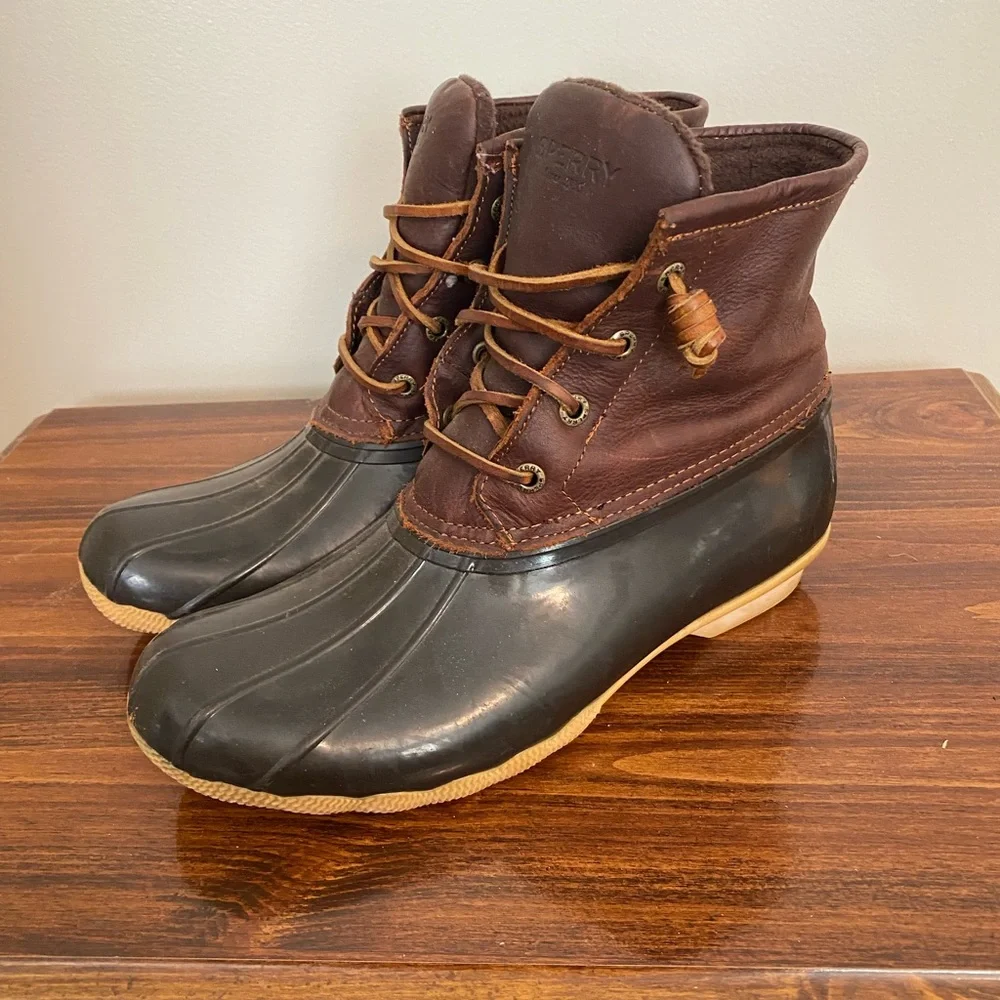 Sperry duck boots size 9 - Picture 3 of 7